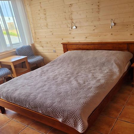Апартаменты Bed And Bread Леба Экстерьер фото
