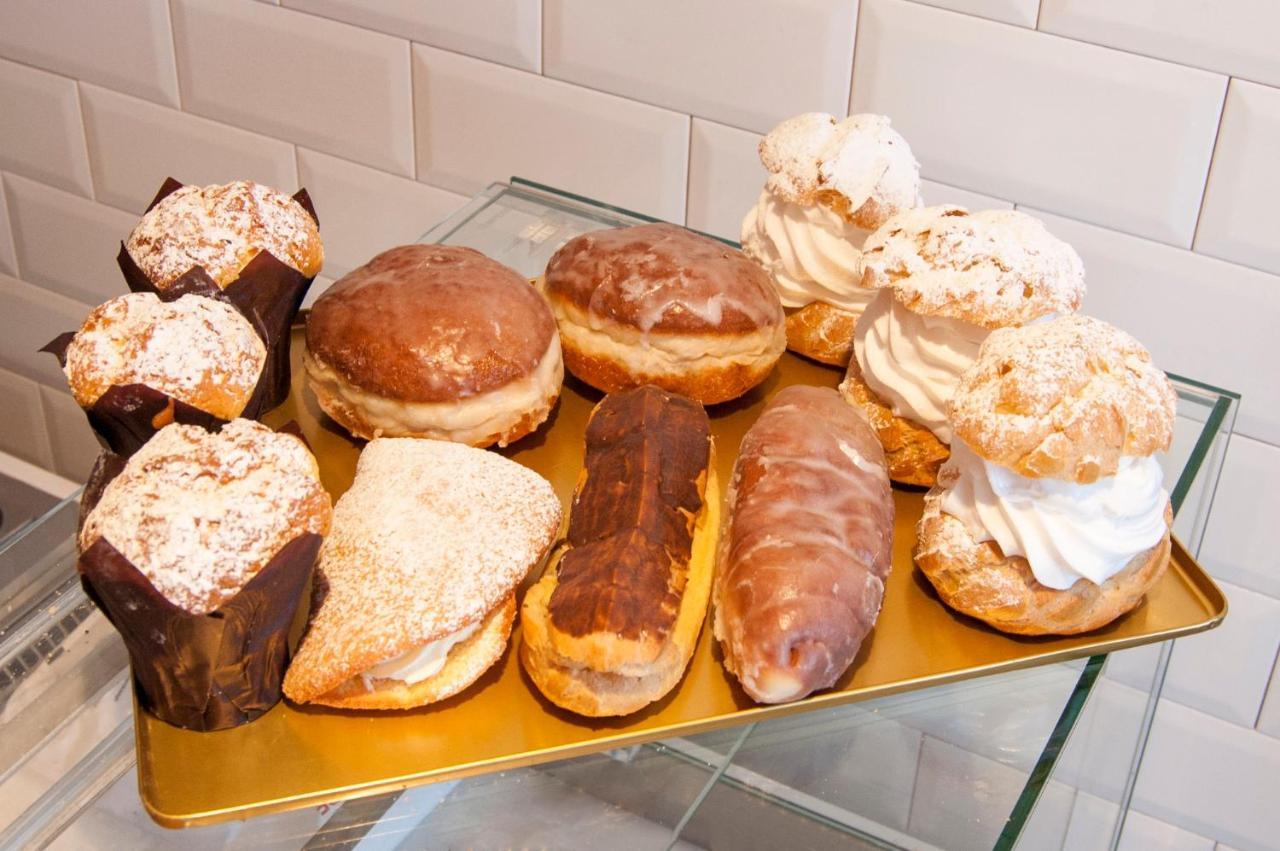 Апартаменты Bed And Bread Леба Экстерьер фото