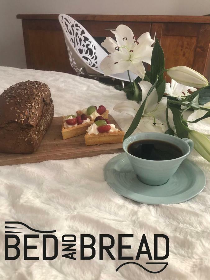 Апартаменты Bed And Bread Леба Экстерьер фото
